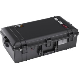 1605 AIR Case, PNP Latches, With Divider, Black