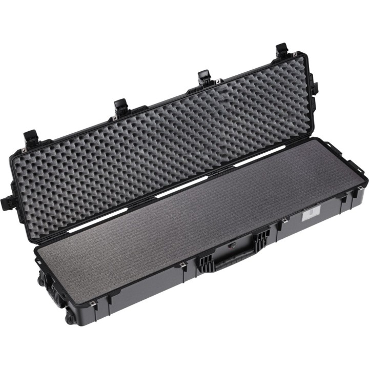 1755 AIR Case, PNP latches, w/Foam, Black