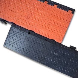 Cross 5 Base Section with Orange Lid