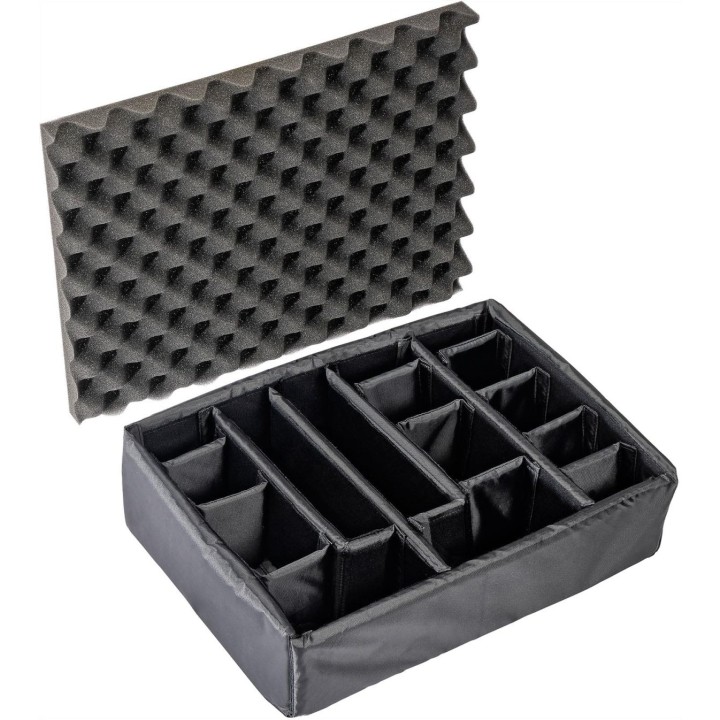1525 AIR Case, PNP Latches, With Divider, Black