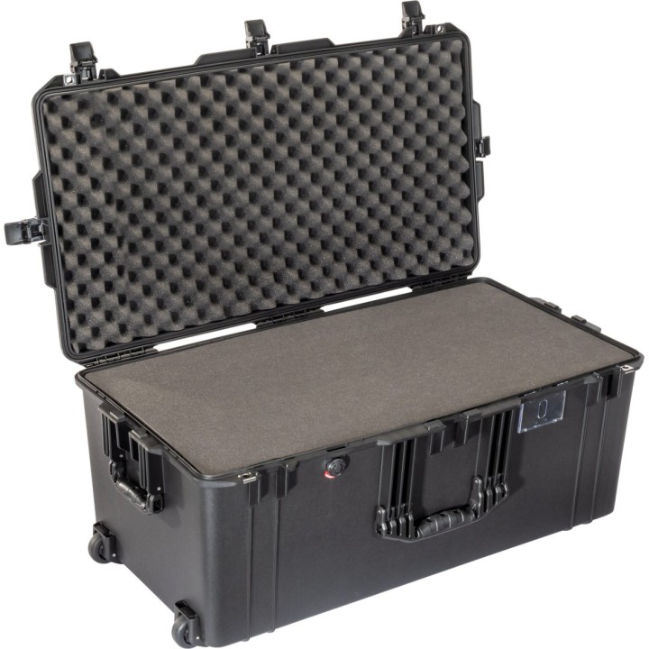 1646 AIR Case, PNP Latches, No Foam, Black